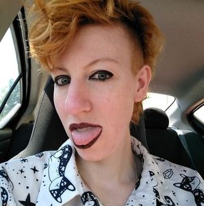 Meet your Posher, Mallory